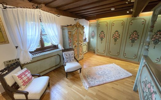 Wo Geschichte auf Geborgenheit trifft – Historisches Haus mit Herz und Charakter