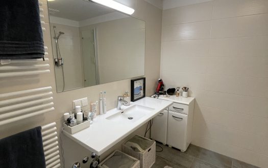 Altstadtflair trifft modernen Wohnkomfort – 3-Zimmer Wohnung mitten in Villach