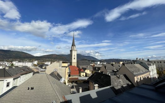 Altstadtflair trifft modernen Wohnkomfort – 3-Zimmer Wohnung mitten in Villach