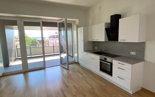 Ihr Logenplatz in Villach – 2 Zimmer Wohnung mit großem Balkon