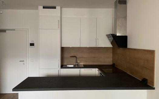 Exklusive 2-Zimmer-Wohnung mit großem Balkon – barrierefrei & zentral in Villach