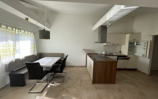 Großzügige 2-Zimmer-Dachgeschosswohnung in Finkenstein