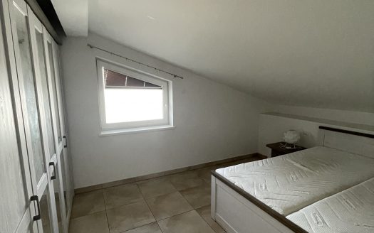 Großzügige 2-Zimmer-Dachgeschosswohnung in Finkenstein