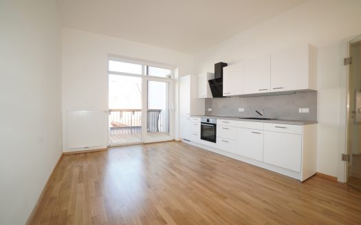 Stilvolle 3-Zimmer-Wohnung im renovierten Jugendstilhaus – Ruhelage mit Westbalkon