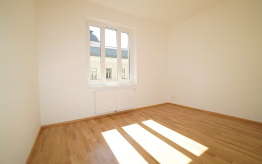 Stilvolle 3-Zimmer-Wohnung im renovierten Jugendstilhaus – Ruhelage mit Westbalkon