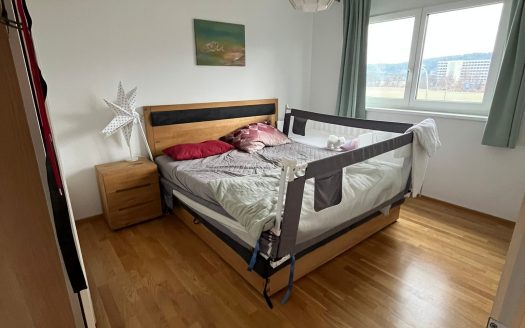 Großzügige 3-Zimmer-Wohnung mit 24 m² Balkon – Top-Lage in der Oberfeldstraße
